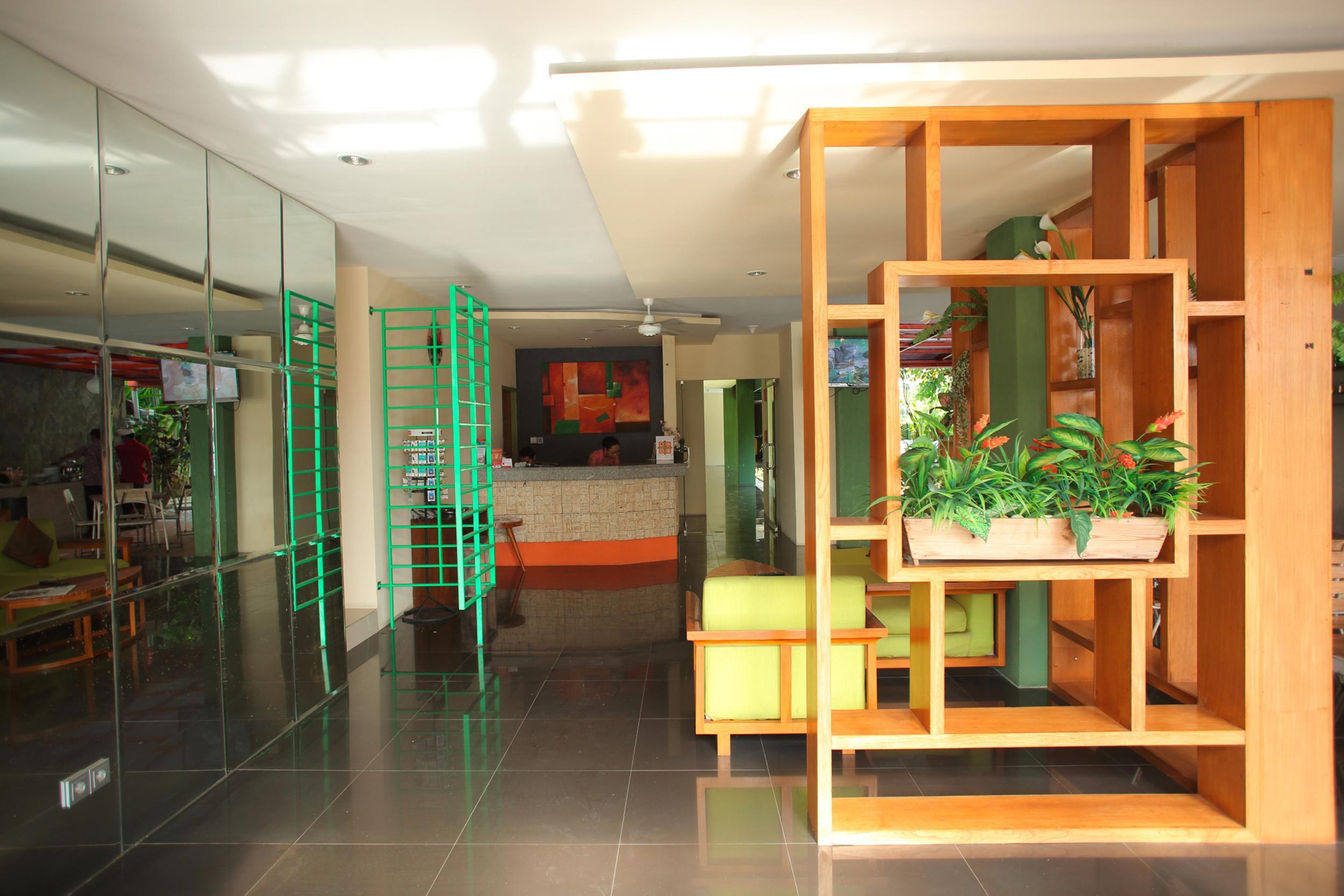 Spazzio Bali Hotel Кута Екстериор снимка