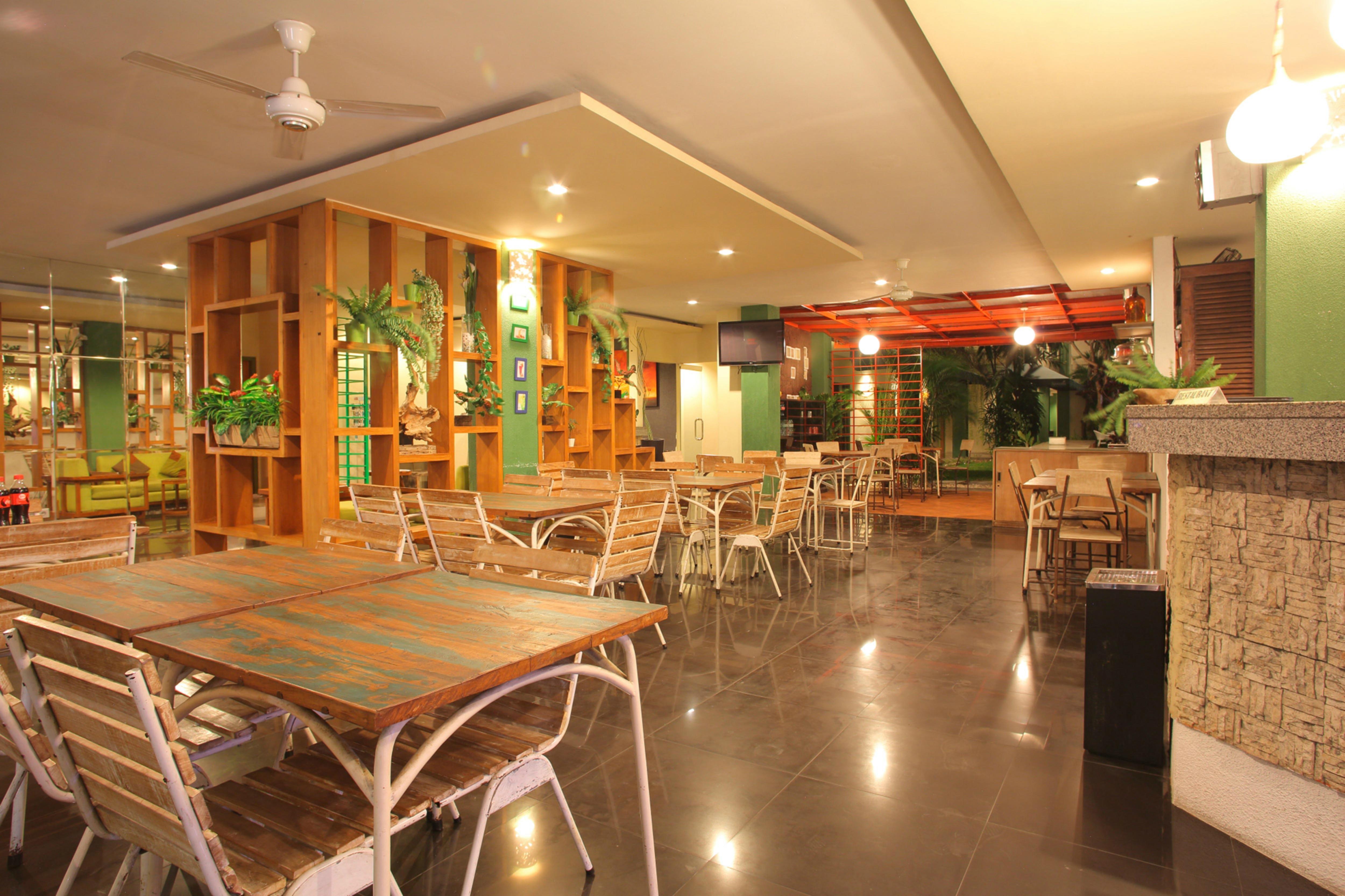 Spazzio Bali Hotel Кута Екстериор снимка