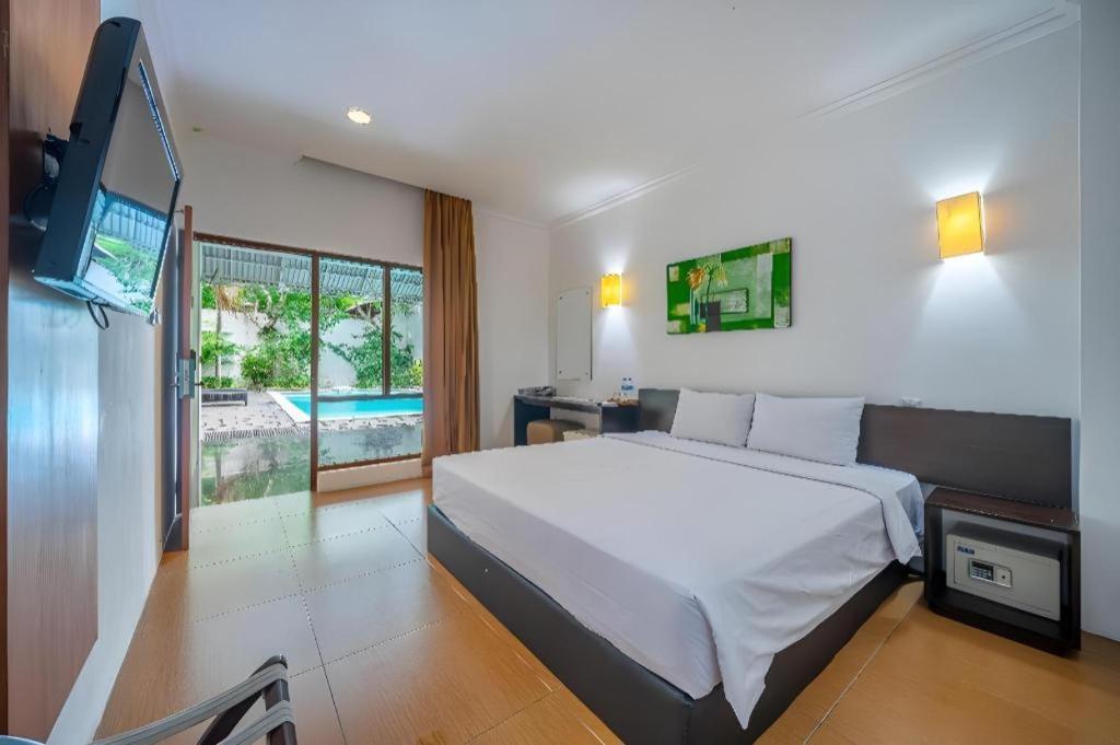 Spazzio Bali Hotel Кута Екстериор снимка